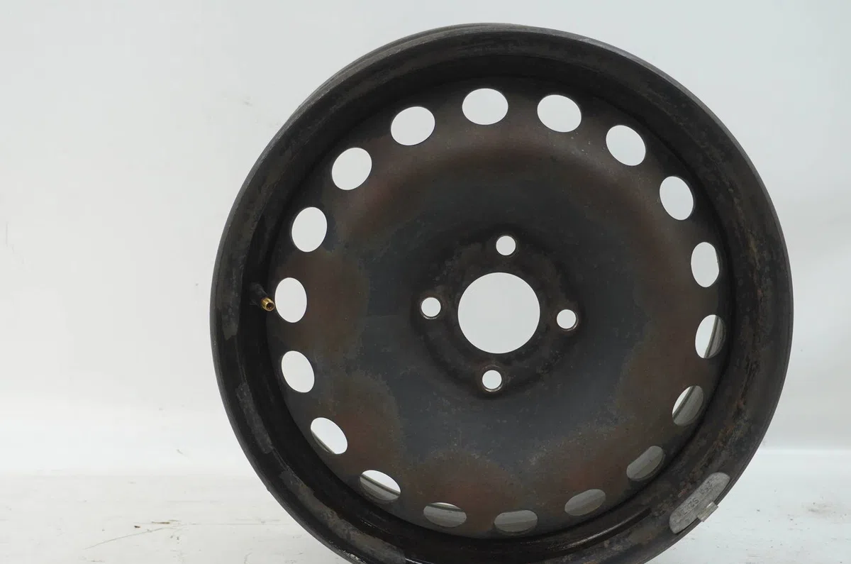 Jante tole Toyota YARIS (_P9_) 1.4 d-4d (nlp90_) (2005-2012) occasion