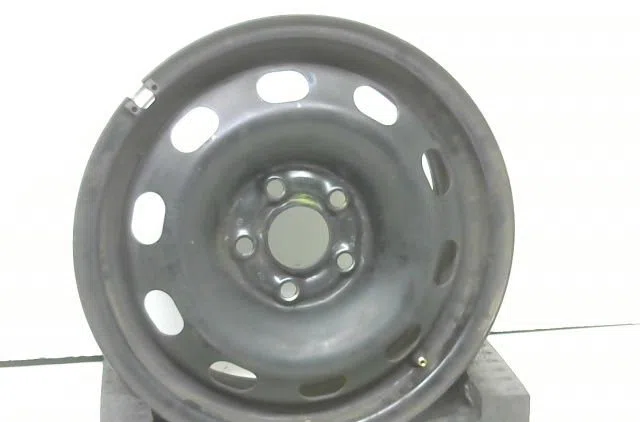 Jante tole Volkswagen GOLF IV (1J1) 1.4 16v (1997-2004) 5 portes occasion