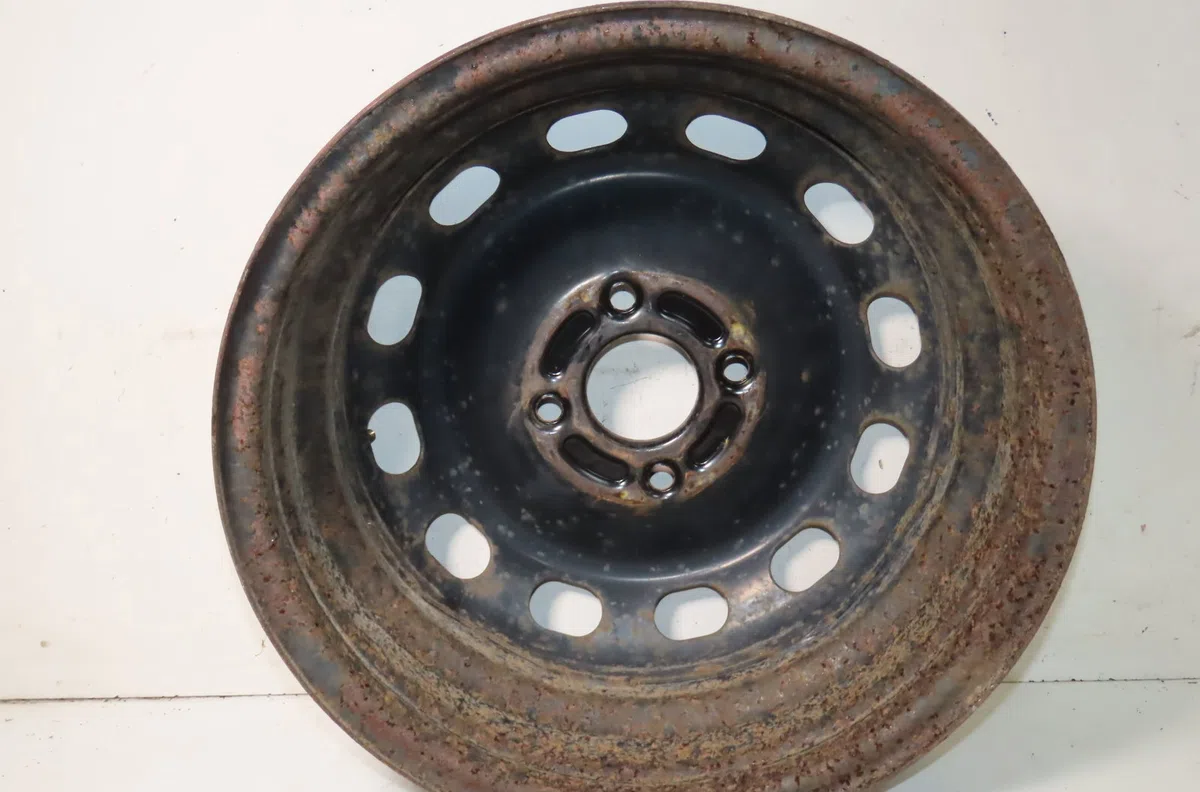 Jante tole Volkswagen GOLF IV (1J1) 1.9 tdi (1997-2004) occasion