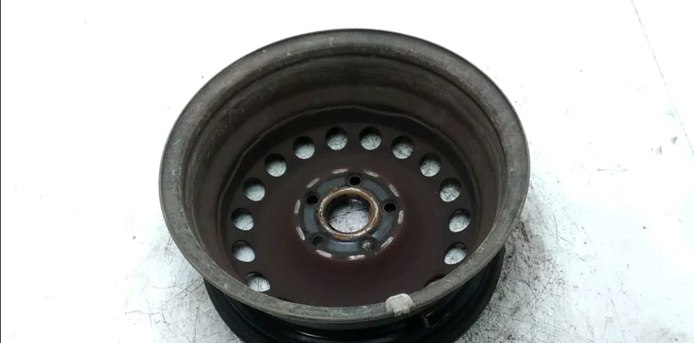 Jante tole Volkswagen GOLF V (1K1) 1.4 16v (2003-2006) occasion
