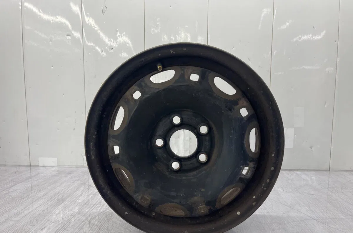 Jante tole VOLKSWAGEN POLO 4 PHASE 1 occasion