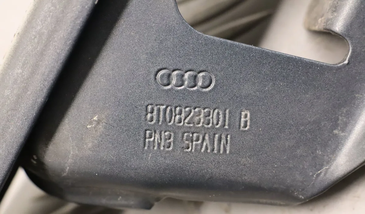 Jeu compas capot Audi A5 (8T3) 3.0 tdi quattro (2007-2012) 2 portes occasion