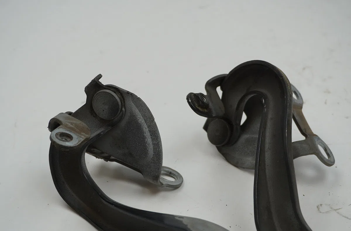 Jeu compas capot Toyota AYGO (_B1_) 1.0 (kgb10_) (2005-2014) 5 portes occasion