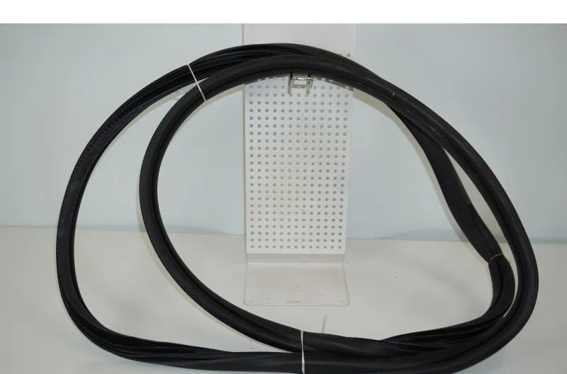 Joint de porte avant droite pour PEUGEOT 208 1 PHASE 1