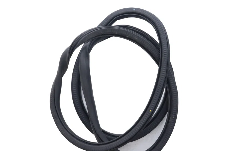 Joint de porte avant droite pour PEUGEOT 308 3 SW BREAK