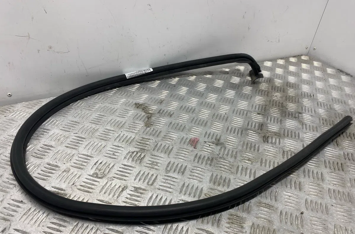 Joint porte avd RENAULT MASTER 3 PHASE 1 occasion