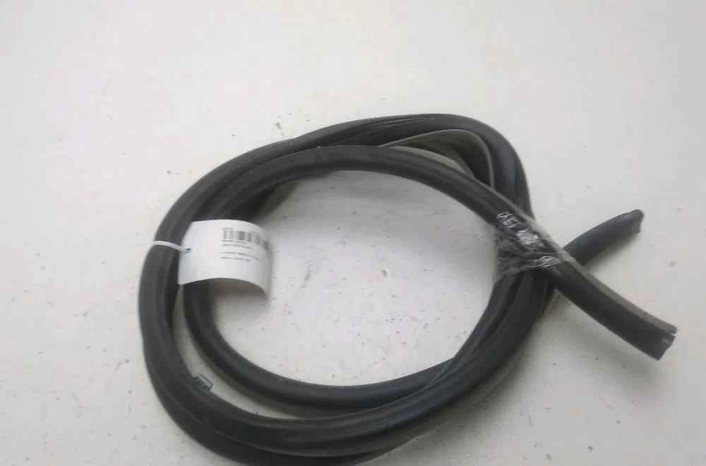 Joint porte avd Toyota YARIS (_P9_) 1.4 d-4d (nlp90_) (2005-2012) occasion