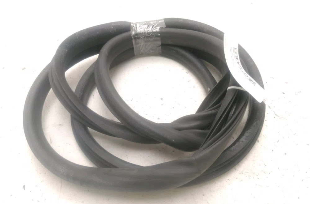 Joint porte avg Peugeot 207-207 (WA_, WC_) 1.4 16v (2006-2013) 3 portes occasion