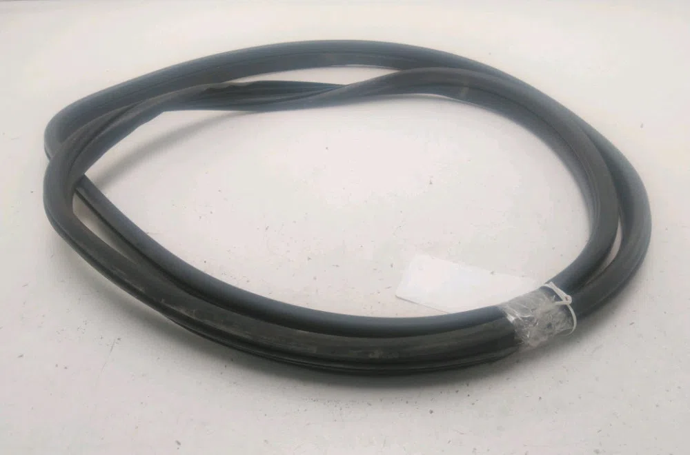 Joint porte avg Renault MEGANE II (BM0-1_, CM0-1_) 1.5 dci (bm1f, cm1f) (2005-2008) occasion