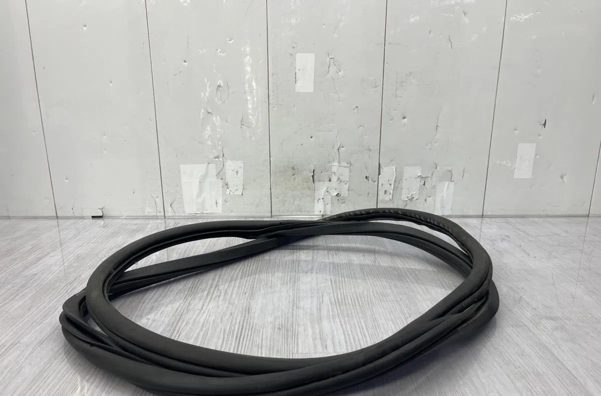 Joint porte avg VOLKSWAGEN GOLF 7 PHASE 2 BREAK occasion