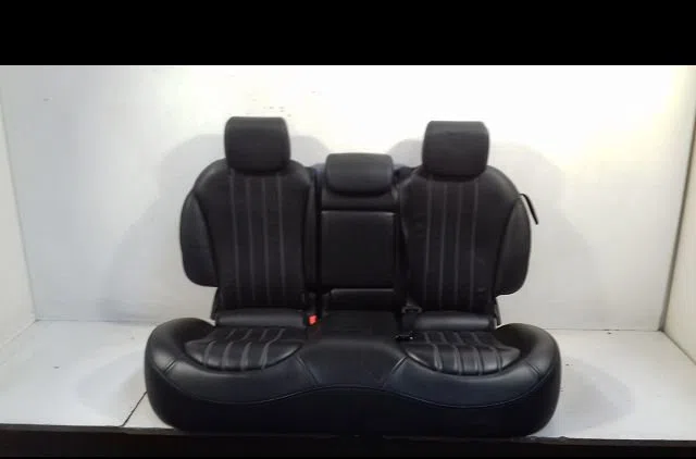 Kit banquette arrière complète Lancia DELTA III (844_) 1.9 d multijet (844.axe1a) (2009-2014) occasion