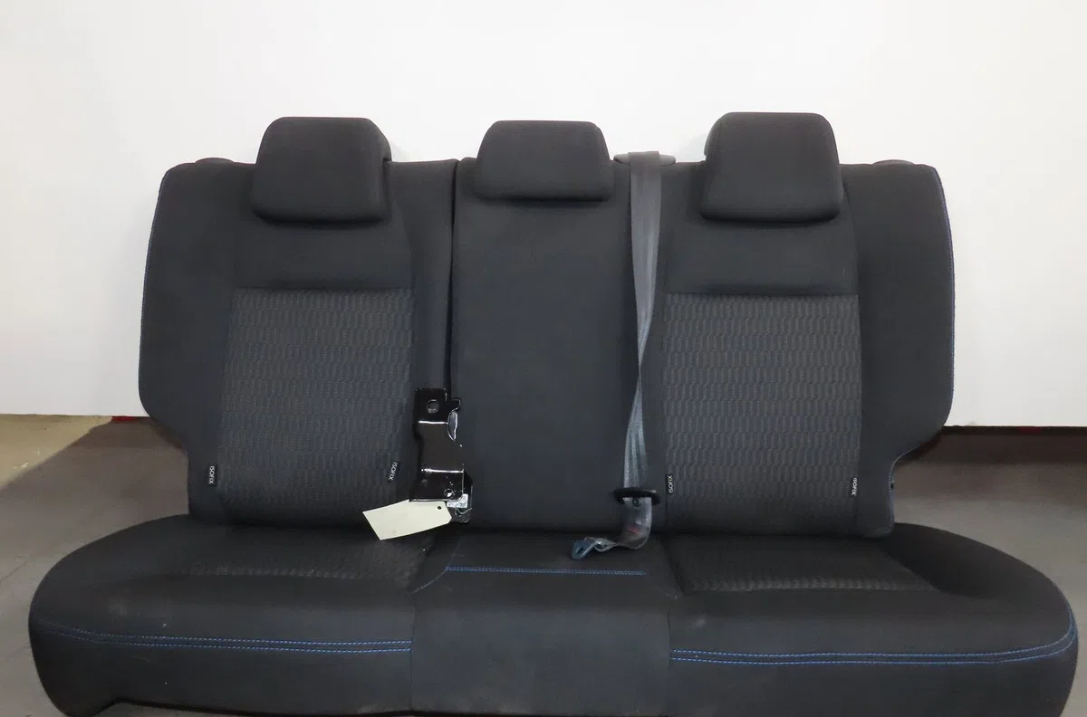 Kit banquette arrière complète Peugeot 208 I (CA_, CC_) 1.2 puretech 82 (2018) occasion