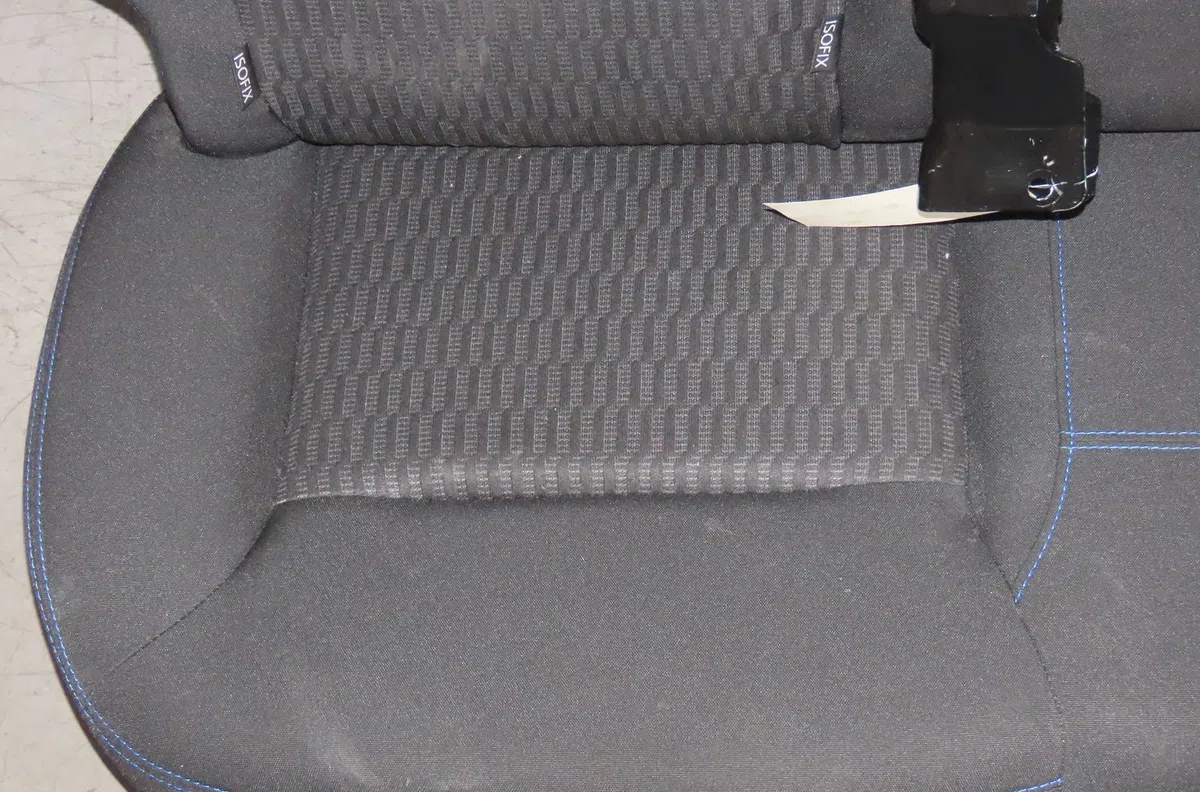 Kit banquette arrière complète Peugeot 208 I (CA_, CC_) 1.2 puretech 82 (2018) occasion