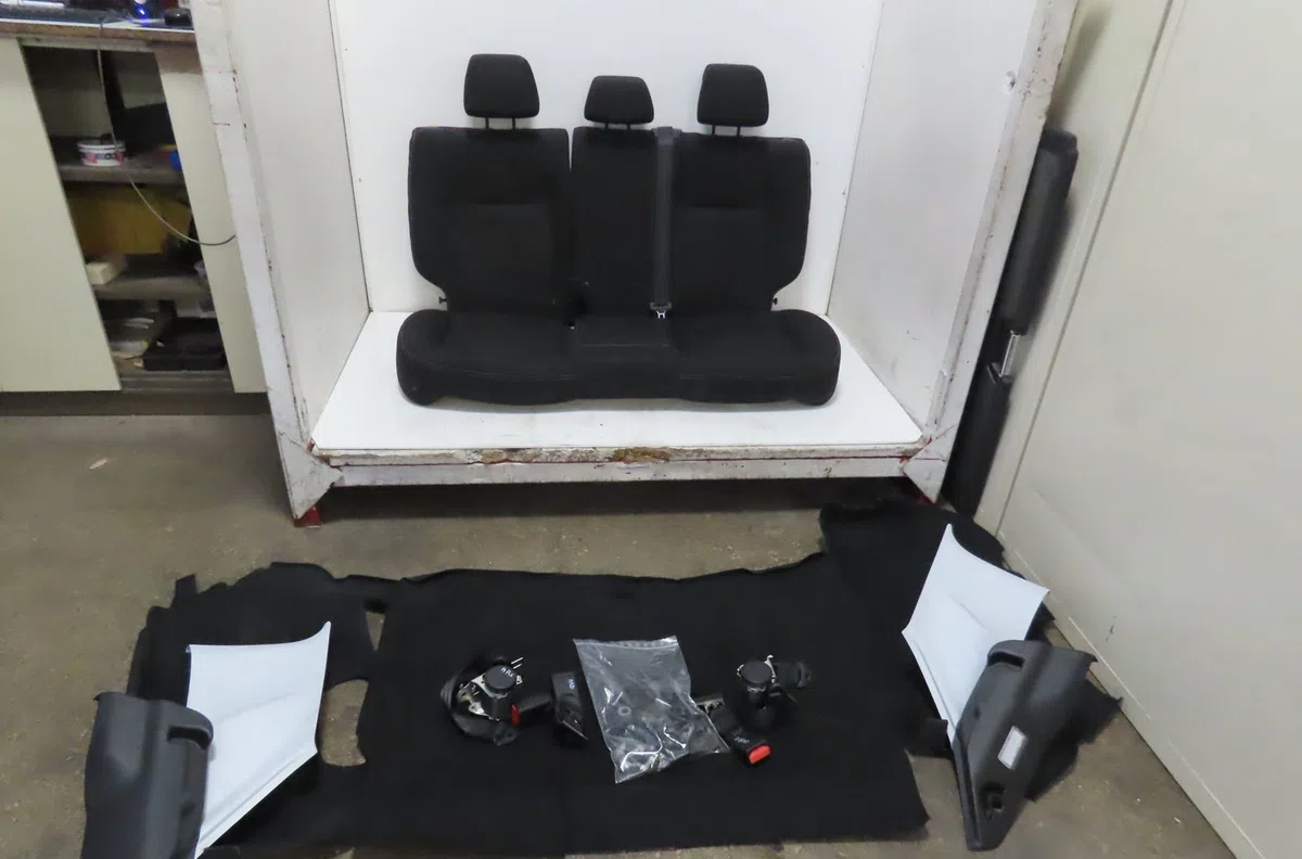 Kit banquette arrière complète Peugeot 208 I (CA_, CC_) 1.6 hdi - bluehdi 75 (2013) 5 portes occasion