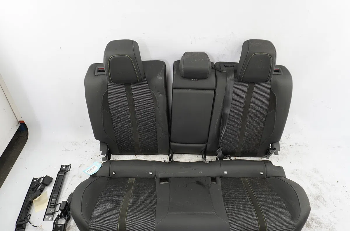 Kit banquette arrière complète Peugeot 308 SW III (FC_, FJ_, FR_, F4_) Puretech 136 (frhpyc) (2023) occasion
