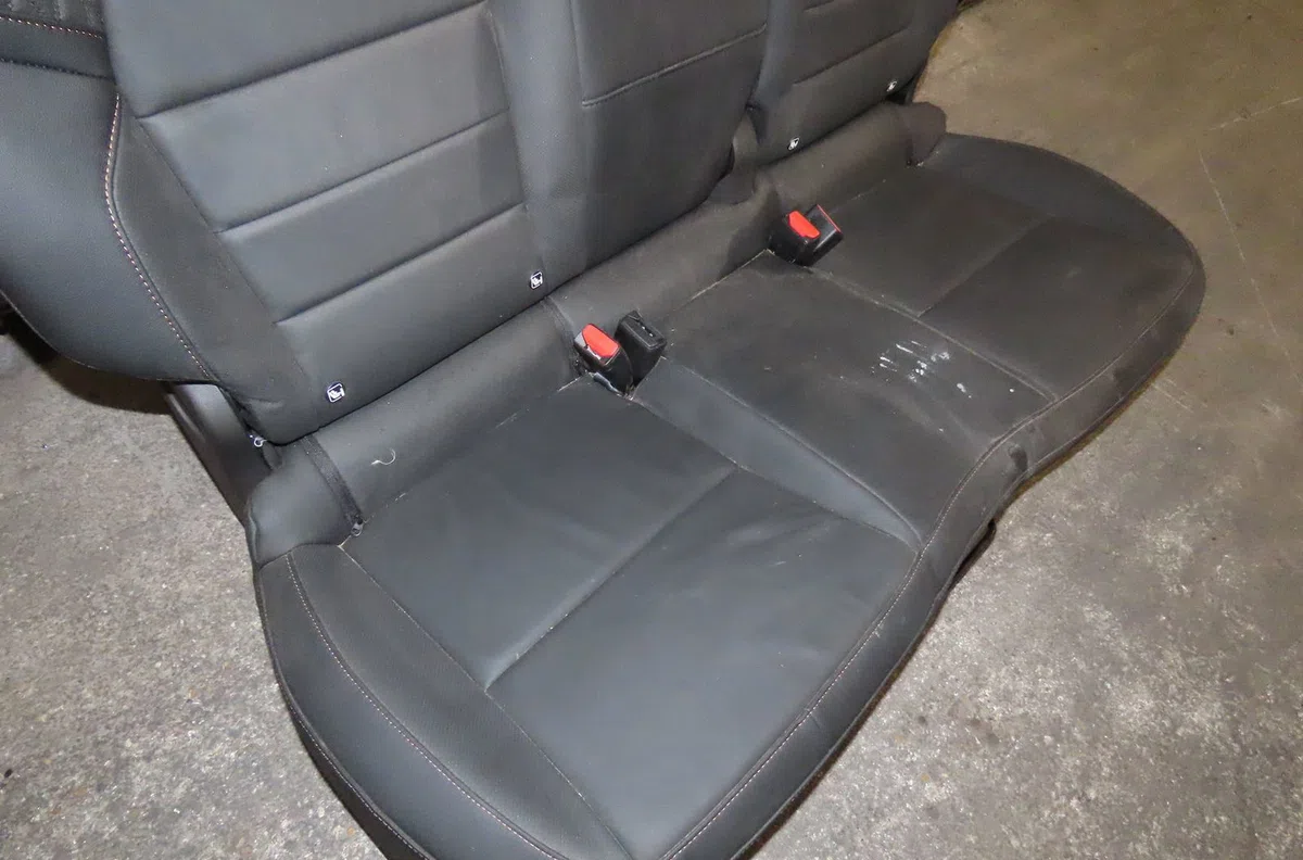Kit banquette arrière complète Renault CAPTUR II (HF_) Tce 160 (hfn1) (2020) occasion