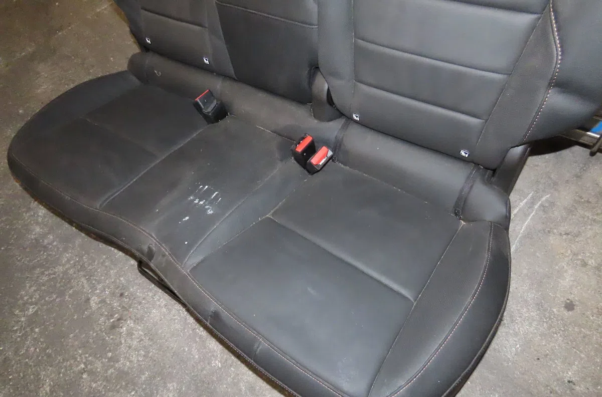 Kit banquette arrière complète Renault CAPTUR II (HF_) Tce 160 (hfn1) (2020) occasion