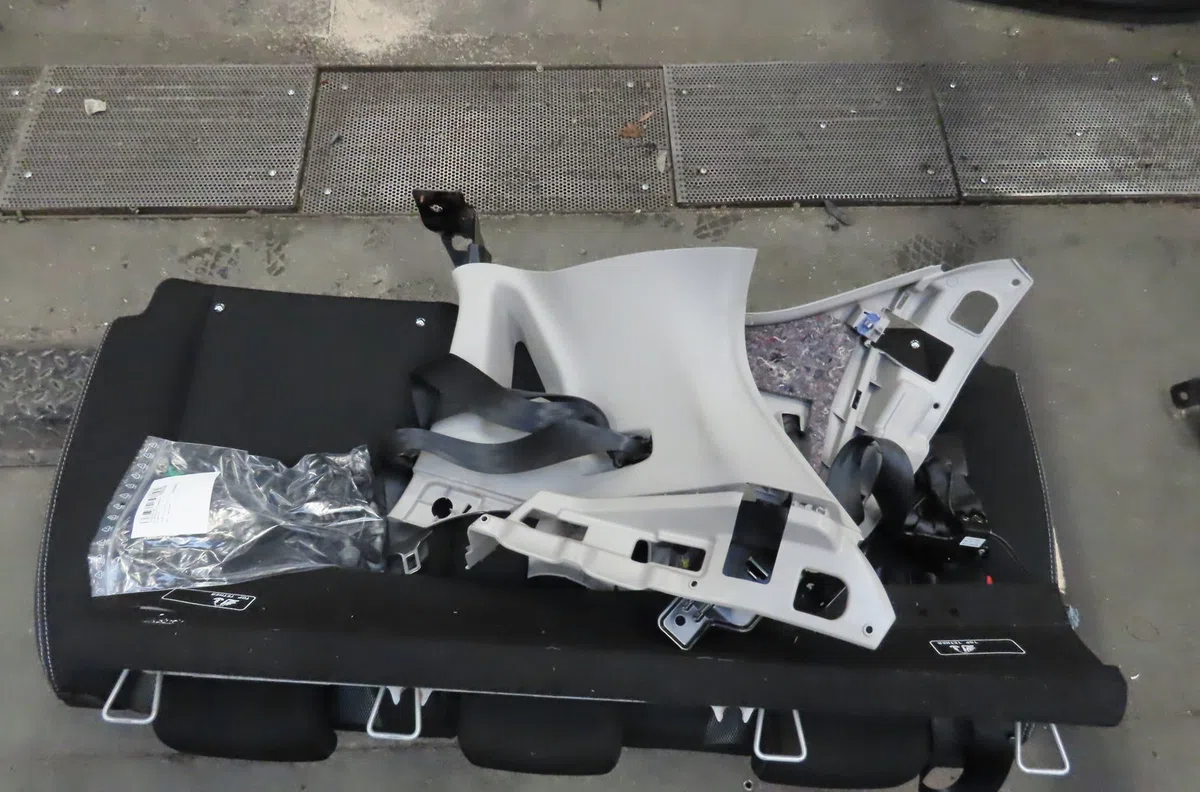 Kit banquette arrière complète Renault CLIO III (BR0-1, CR0-1) 1.5 dci (br17, cr17) (2005-2012) 5 portes occasion
