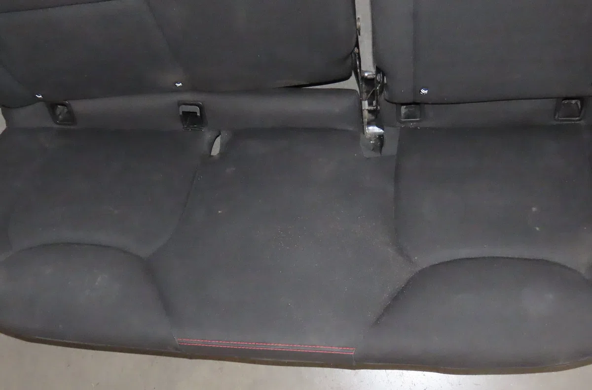 Kit banquette arrière complète Renault CLIO IV (BH_) 1.5 dci 75 (2012) 5 portes occasion