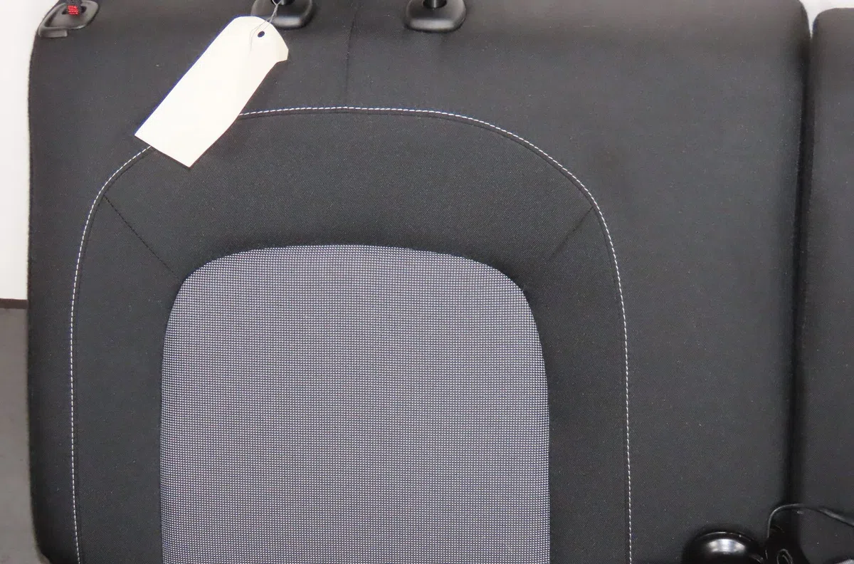 Kit banquette arrière complète Renault TWINGO III (BCM_, BCA_) 1.0 sce 65 (bcmj) (2019) occasion