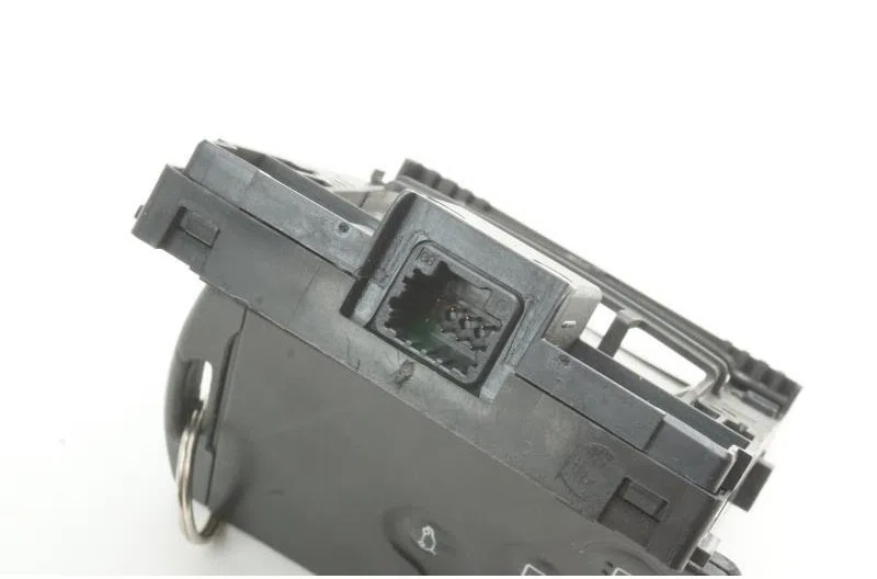 Lecteur de carte (neiman) pour RENAULT MEGANE 3 PHASE 1 COUPE