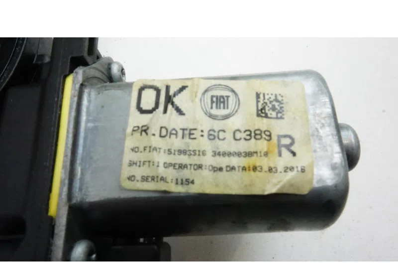 Leve vitre electrique avant droit pour FIAT PANDA CROSS 3