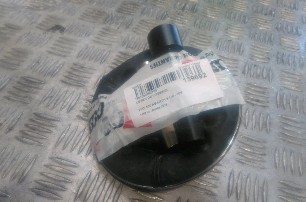 Levier de vitesses Abarth 500 - 595 - 695 1.4 (312.axf11, 312.axf1a) (2008) occasion