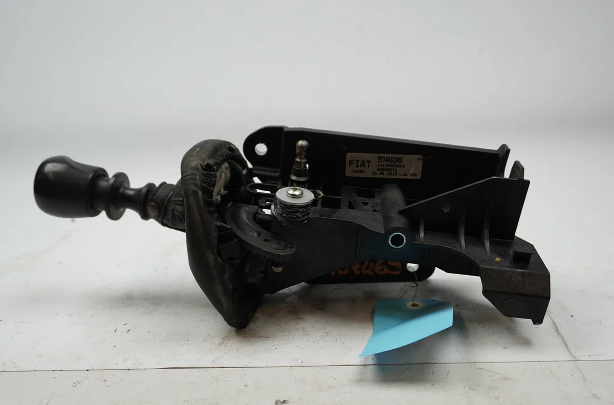 Levier de vitesses Fiat DOBLO Cargo (263_) 1.6 d multijet (2010) occasion