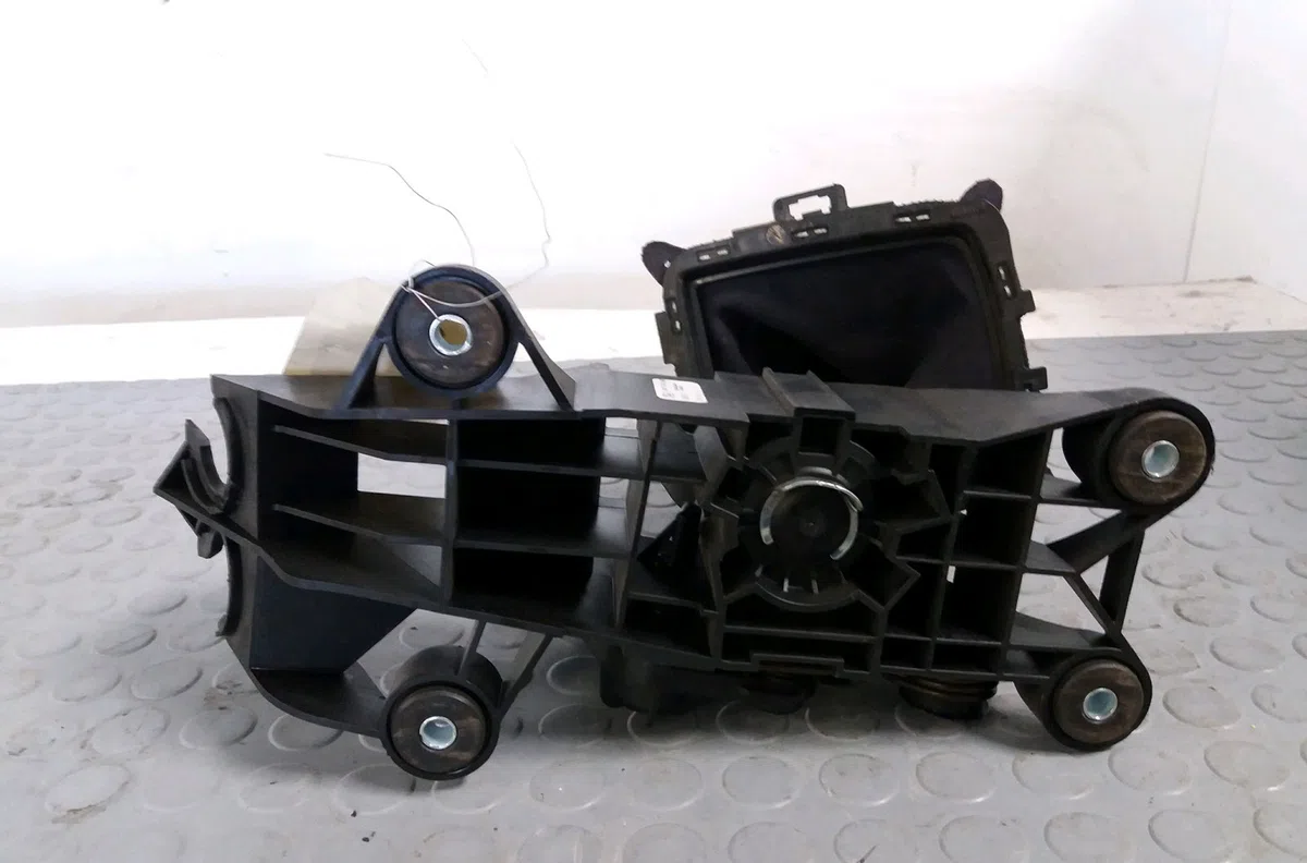 Levier de vitesses Ford FIESTA VI (CB1, CCN) 1.6 tdci (2008-2012) occasion