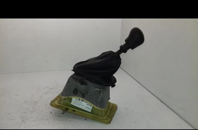 Levier de vitesses Renault CLIO II (BB_, CB_) 1.2 16v (bb05, bb0w, bb11, bb27, bb2t, bb2u, bb2v, cb05,... (2001-2016) 3