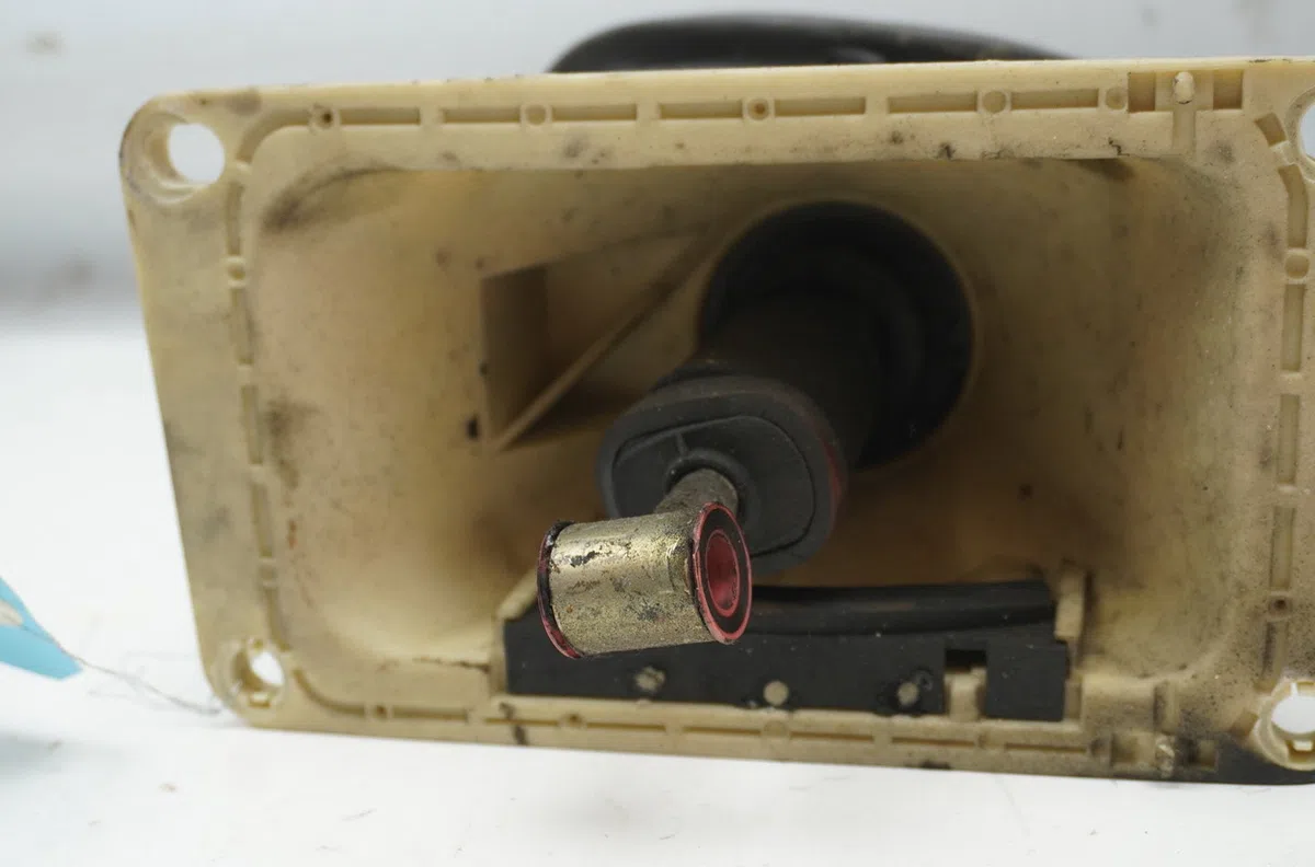 Levier de vitesses Renault CLIO II (BB_, CB_) 1.2 (bb0a, bb0f, bb10, bb1k, bb28, bb2d, bb2h, cb0a,... (1998-2010) 5 port