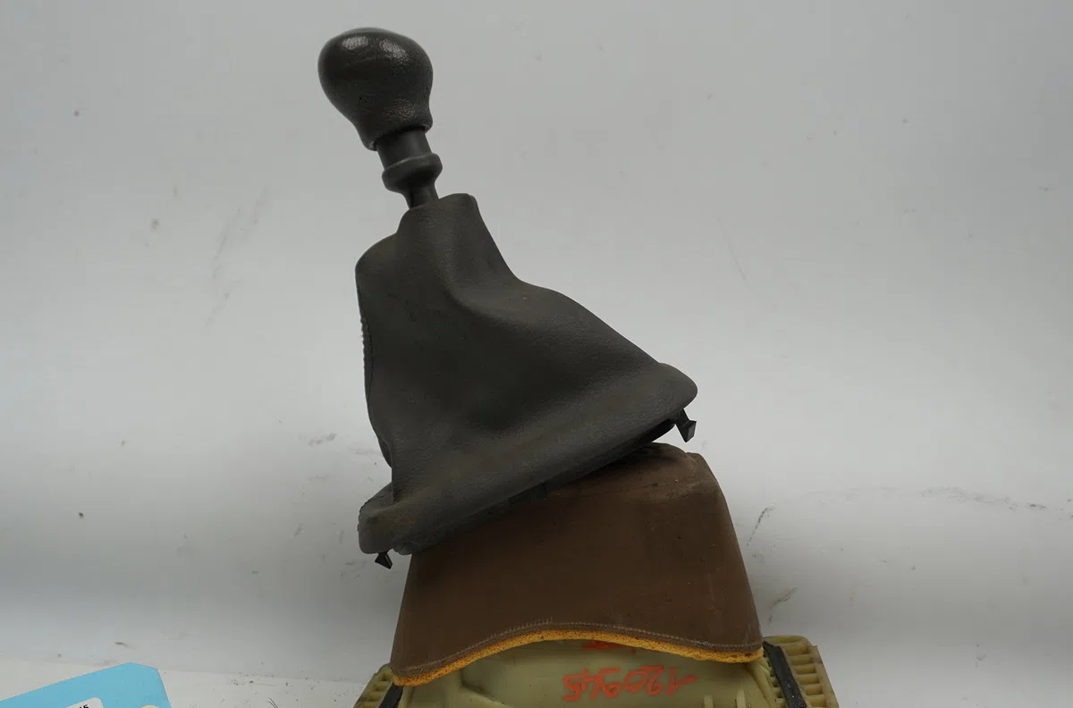 Levier de vitesses Renault CLIO II (BB_, CB_) 1.9 d (b-cb0e, bb0j) (1998-2005) occasion