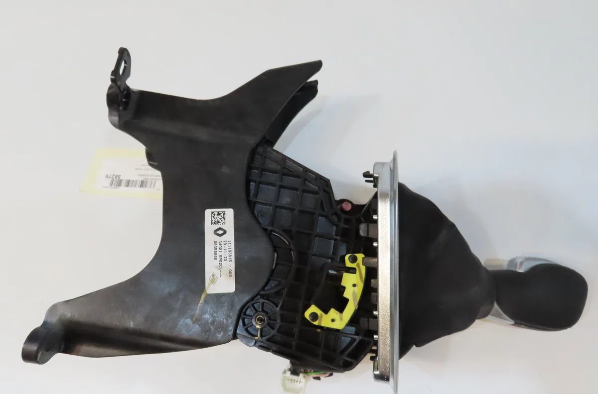 Levier de vitesses Renault CLIO V (B7_) 1.6 e-tech 140 (b7mu) (2020) occasion