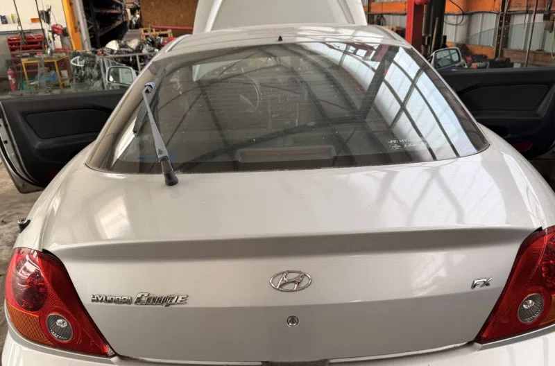 Malle/Hayon arriere pour HYUNDAI COUPE 2 PHASE 1