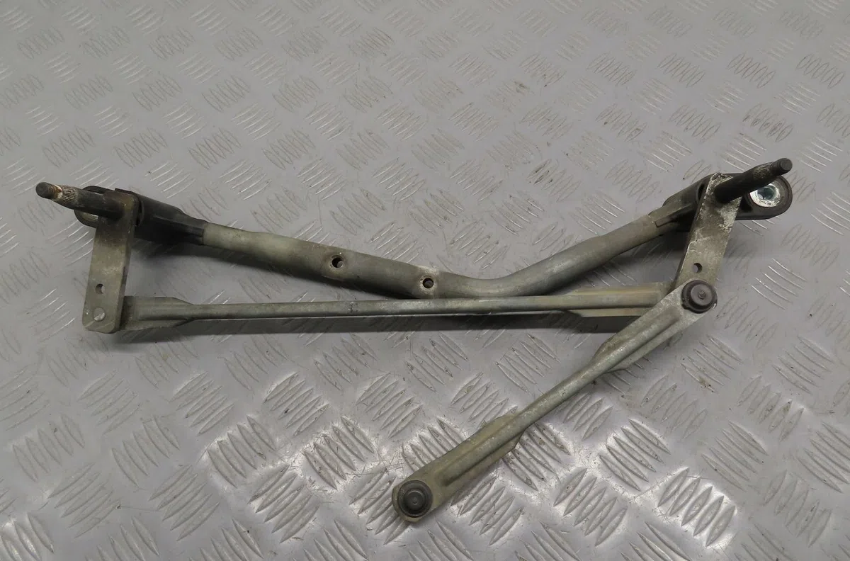 Mecanisme essuie-glace avant Alfa romeo MITO (955_) 1.3 multijet (955axh1b, 955axt1a) (2008-2010) 3 portes occasion