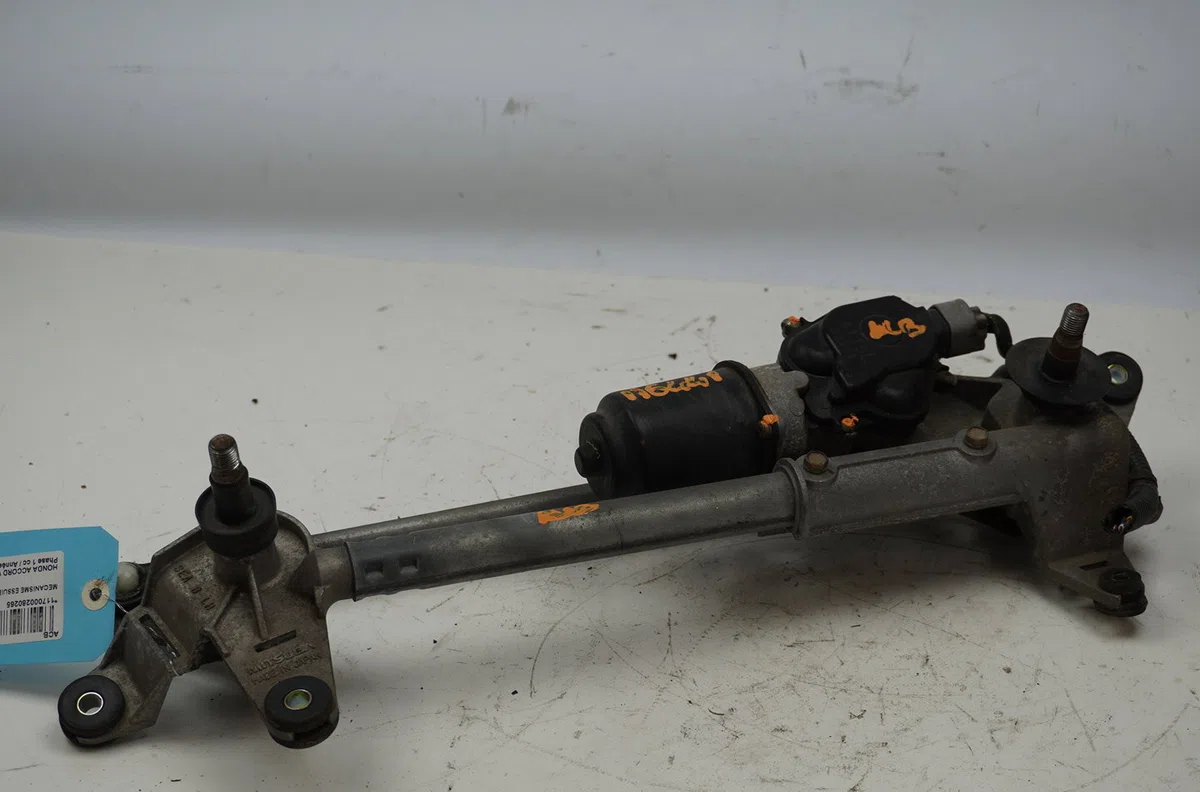 Mecanisme essuie-glace avant Honda ACCORD VII (CL, CN) 2.2 i-ctdi (cn1) (2004-2008) occasion