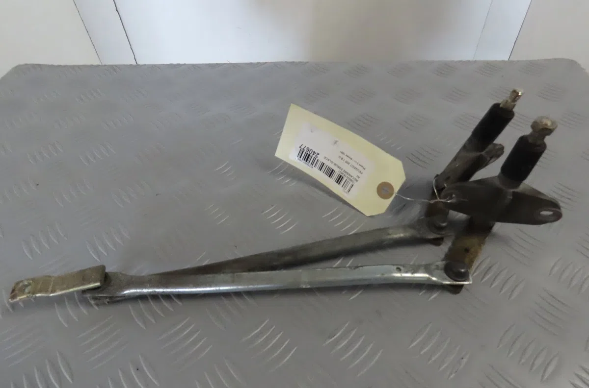 Mecanisme essuie-glace avant Peugeot 205 II (20A-C) 1.7 diesel (1987-1998) occasion