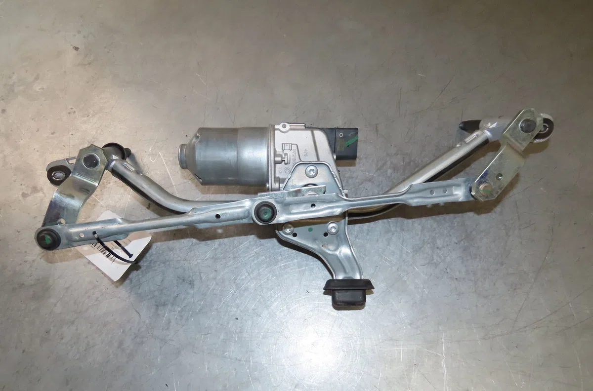 Mecanisme essuie-glace avant Peugeot 208 I (CA_, CC_) 1.6 hdi (2012) occasion