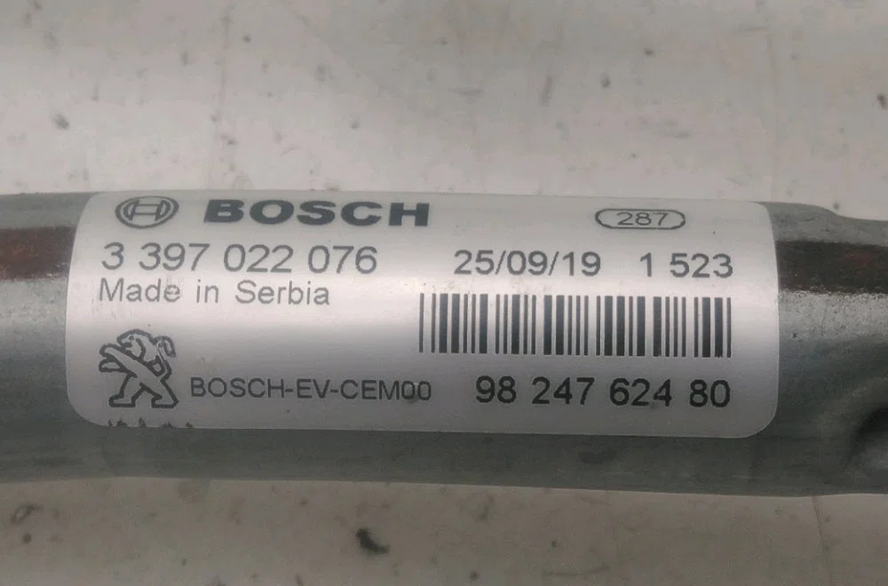 Mecanisme essuie-glace avant Peugeot 5008 II (MC_, MJ_, MR_, M4_) 1.5 bluehdi 130 (mcyhzj, mcyhzr, mcyhzx) (2018) occasi
