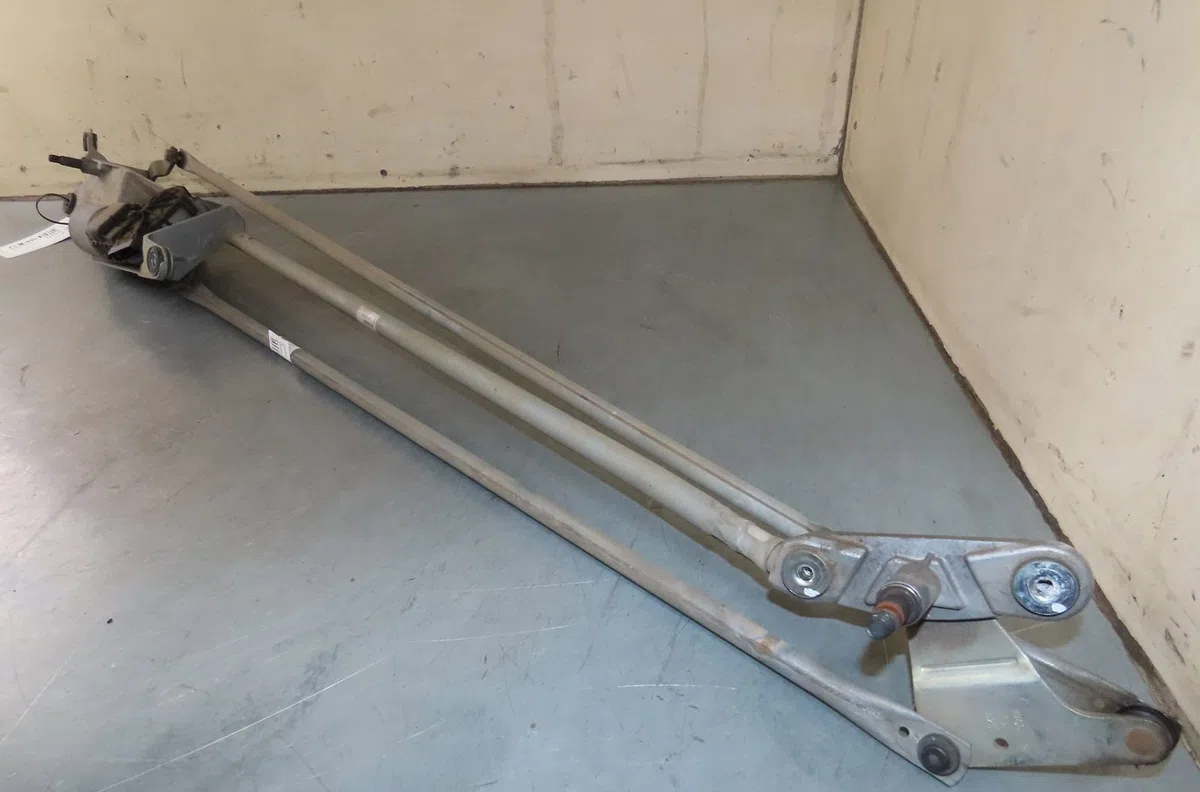 Mecanisme essuie-glace avant Renault MODUS - GRAND MODUS (F-JP0_) 1.2 (jp0c, jp0k, fp0c, fp0k, fp0p, jp0p, jp0t) (2004) 