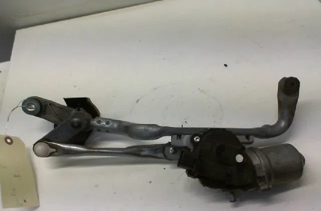 Mecanisme essuie-glace avant TOYOTA YARIS III Phase 2 06-2014 occasion