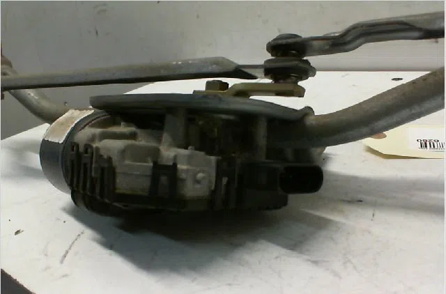 Mecanisme essuie-glace avant VOLKSWAGEN PASSAT IV Phase 2 10-2000--03-2005 1.9 TDI 130ch occasion