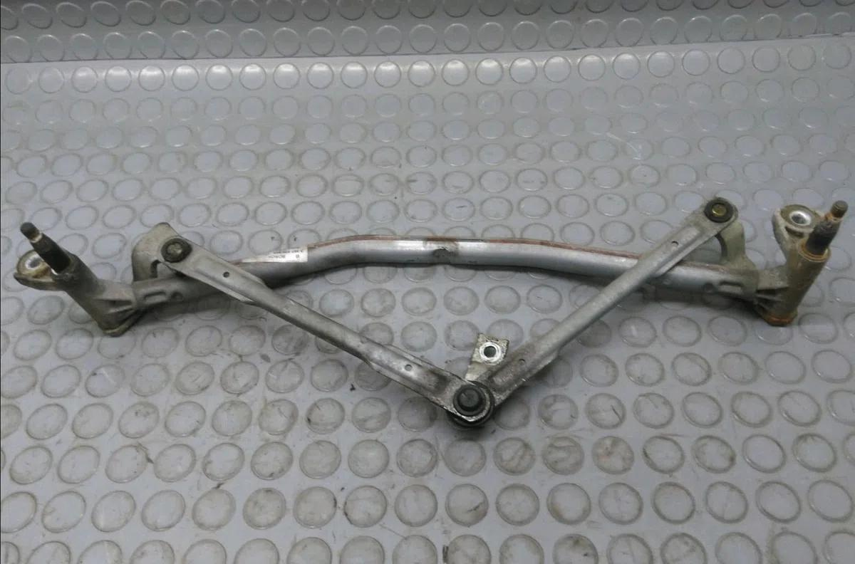 Mecanisme essuie-glace avant Volkswagen POLO (9N_, 9A_) 1.4 tdi (2001-2005) 5 portes occasion