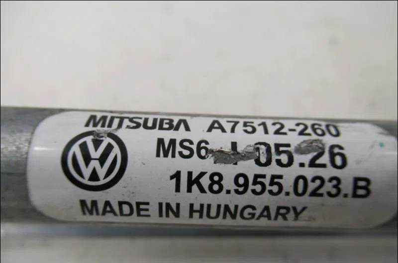 Mecanisme essuie-glace avant Volkswagen SCIROCCO III (137, 138) 2.0 tdi (2010-2017) occasion