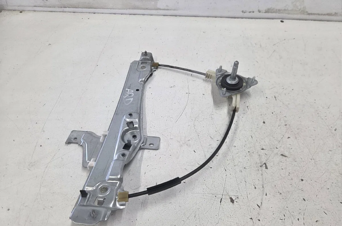 Mecanisme leve-glace arrière droit CITROEN C3 3 PHASE 1 occasion