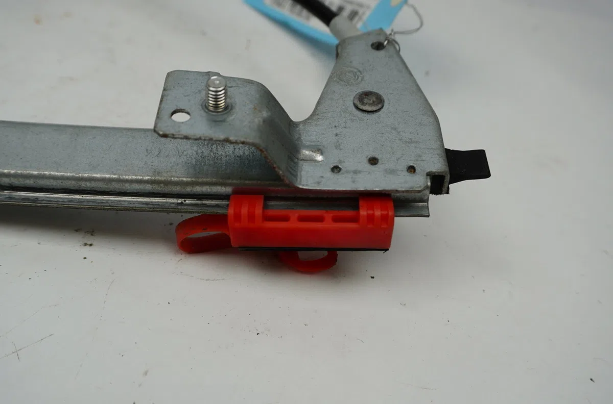 Mecanisme leve-glace arrière droit Fiat PUNTO EVO (199_) 1.3 d multijet (199axc1a, 199bxc1a, 199axt1a, 199bxt1a) (2009-2
