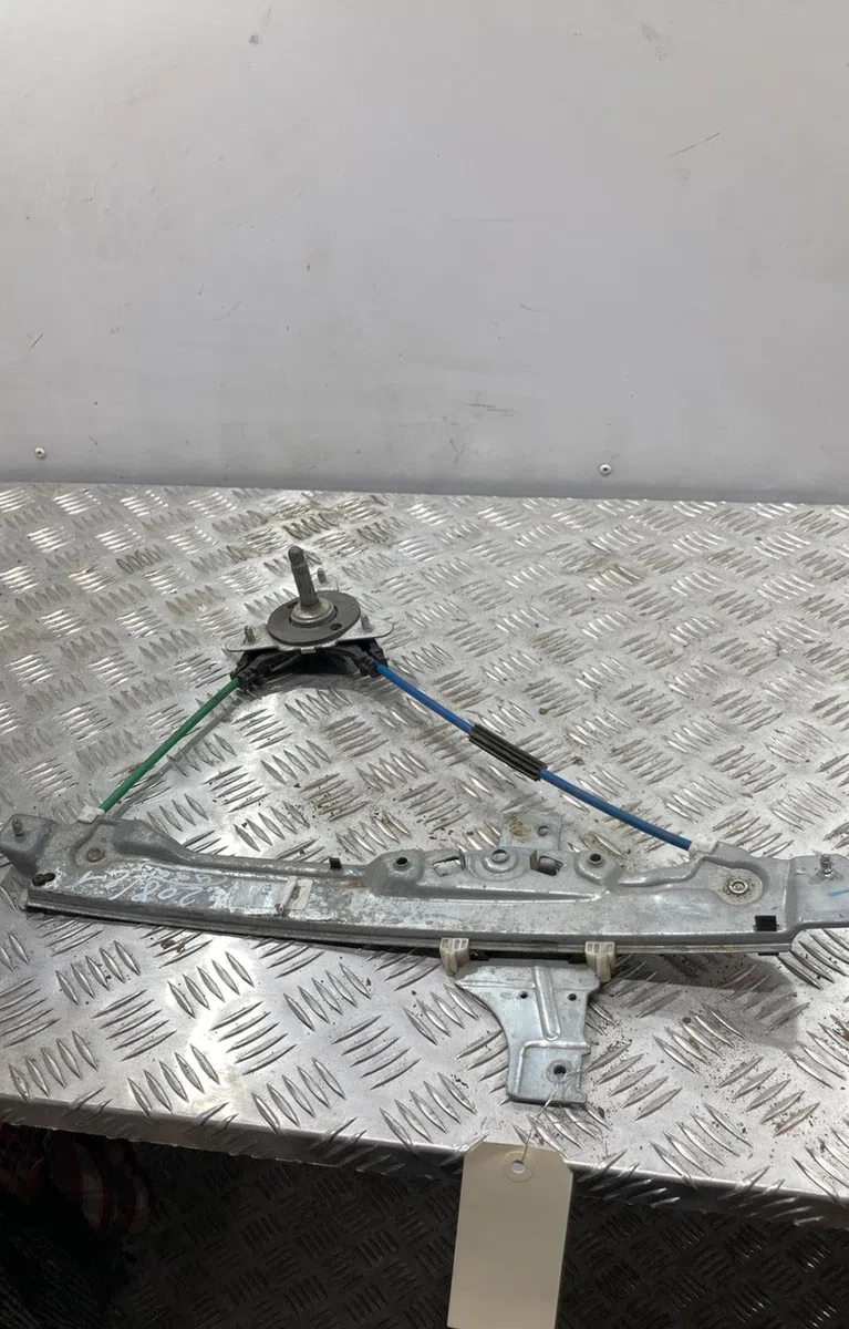 Mecanisme leve-glace arrière droit PEUGEOT 208 1 PHASE 2 occasion