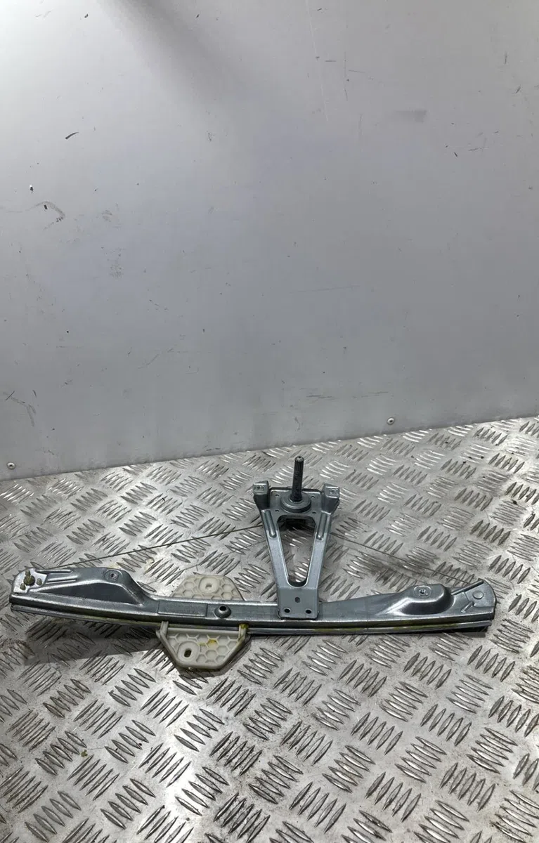 Mecanisme leve-glace arrière droit RENAULT CLIO 2 PHASE 2 occasion