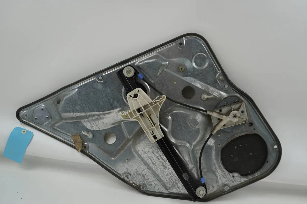 Mecanisme leve-glace arrière droit Seat IBIZA III (6L1) 1.2 12v (2006-2009) occasion