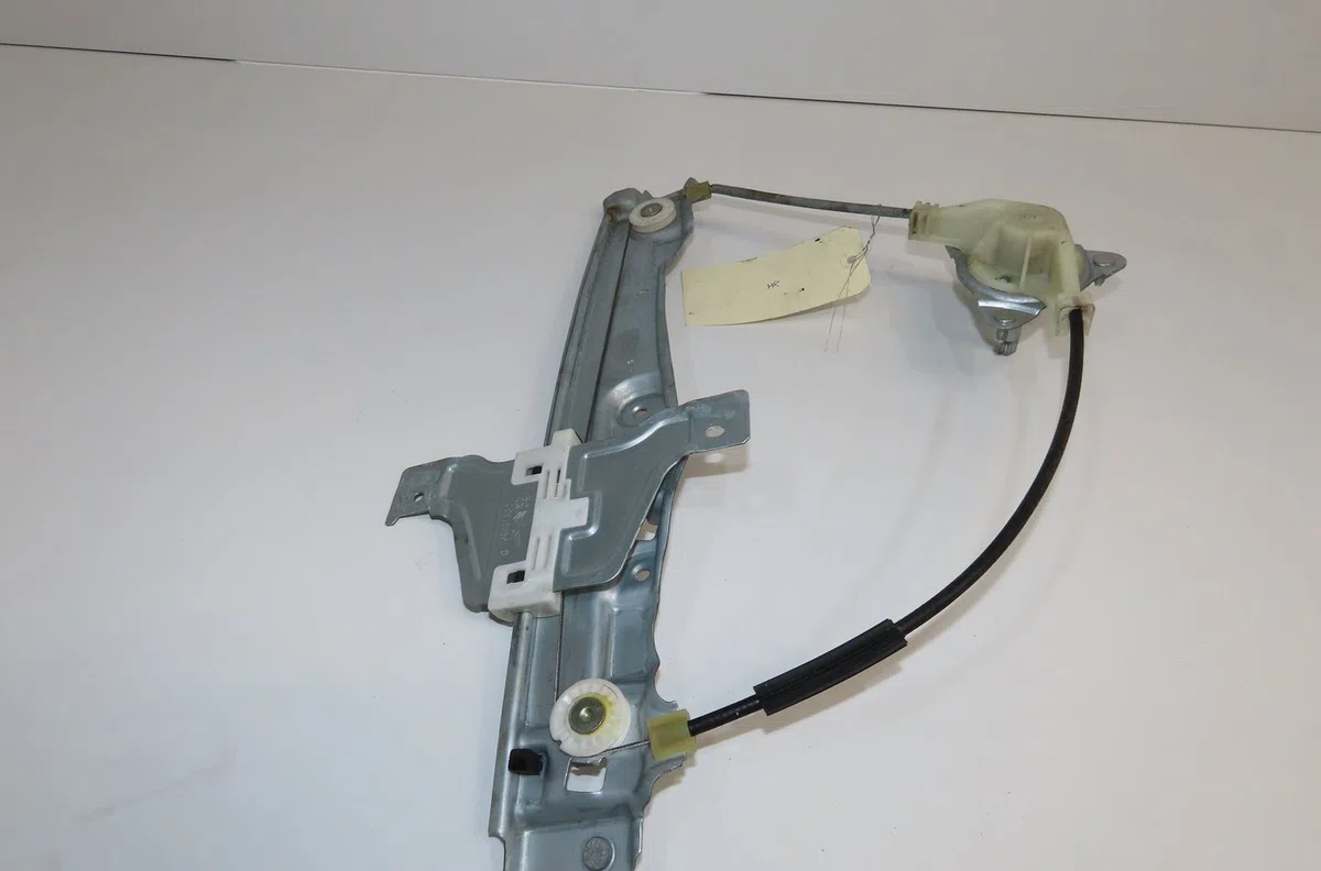 Mecanisme leve-glace arrière gauche Citroen C3 III (SX) 1.2 thp 110 (2016) occasion